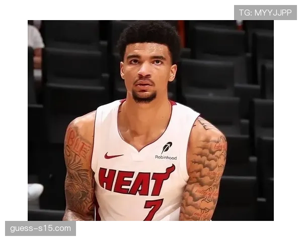 韦尔季前赛表现出色,场均篮板11.5个领跑篮板榜 韦尔季前赛表现出色,场均篮板11.5个领跑篮板榜