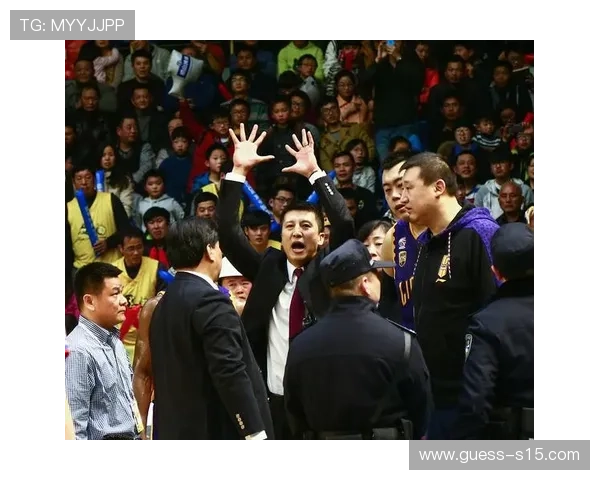 消极比赛判罚争议再起，公平性受俱乐部质疑